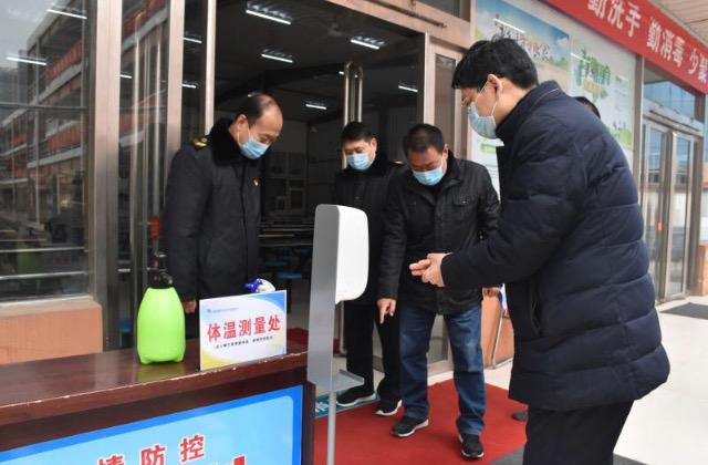 市教育局對南陽一中、南陽五中高三開學準備工作開展檢查驗收